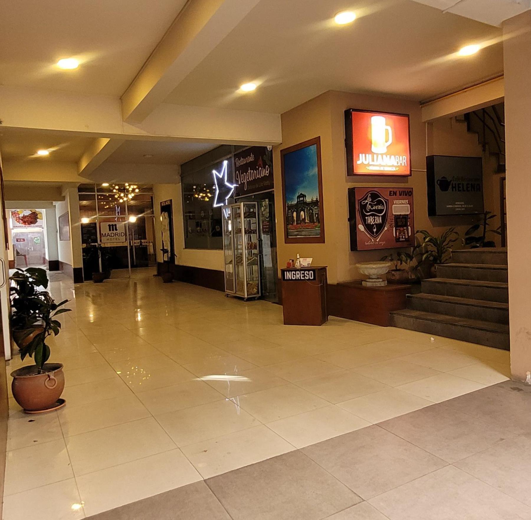 Hotel Madrid لاباز المظهر الخارجي الصورة